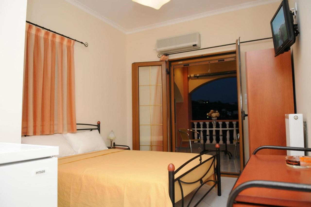 Ferienwohnung Sofia Gythio Exterior foto