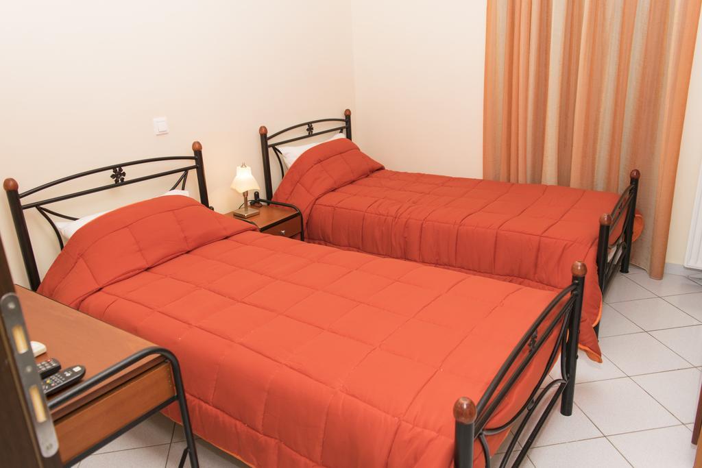 Ferienwohnung Sofia Gythio Zimmer foto